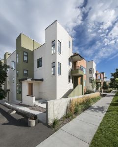 http://Vallejo%20Court