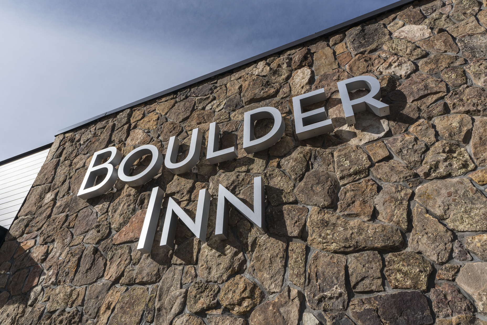 Boulder Inn