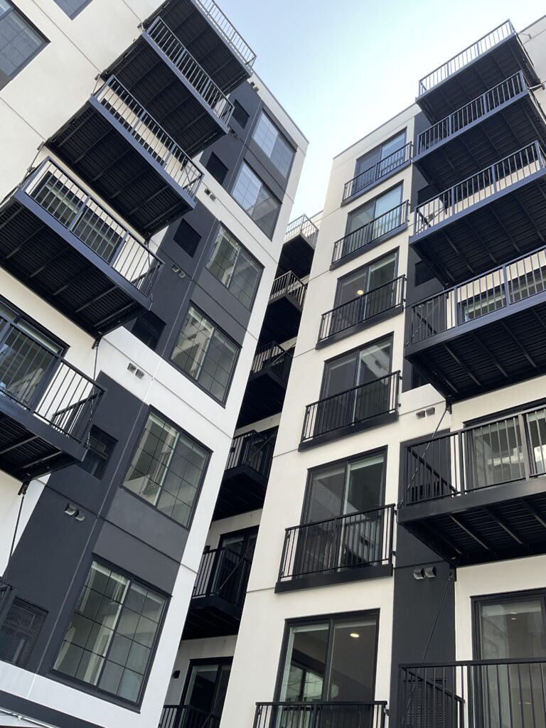 20250402 183752704 IOS